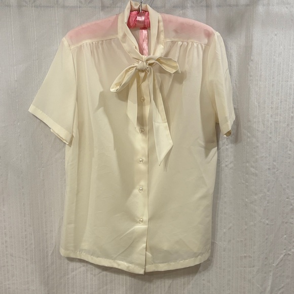 Vintage Blouse with Bow Tie - Picture 1 of 5